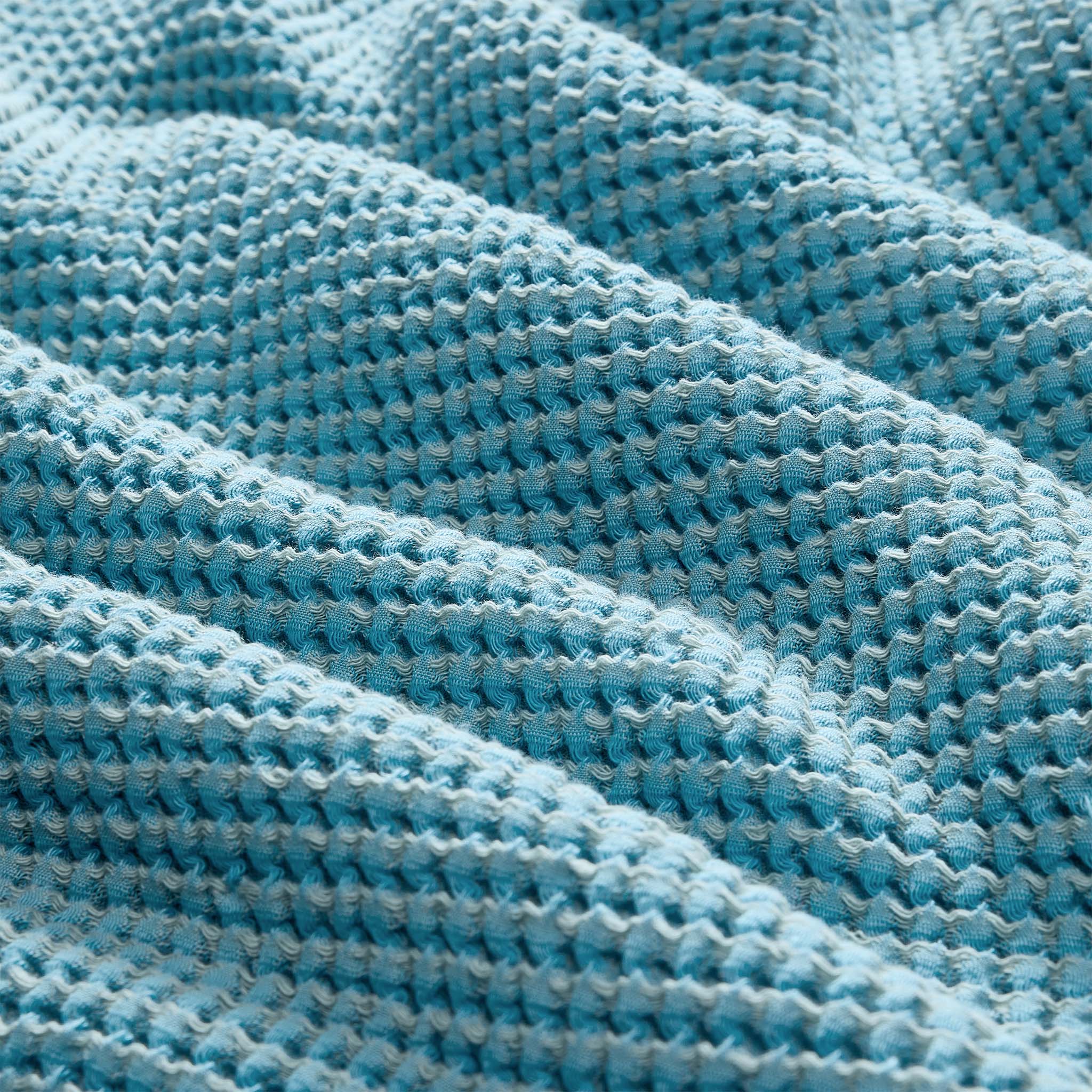 Dreamweave Waffle Bed Blanket B4