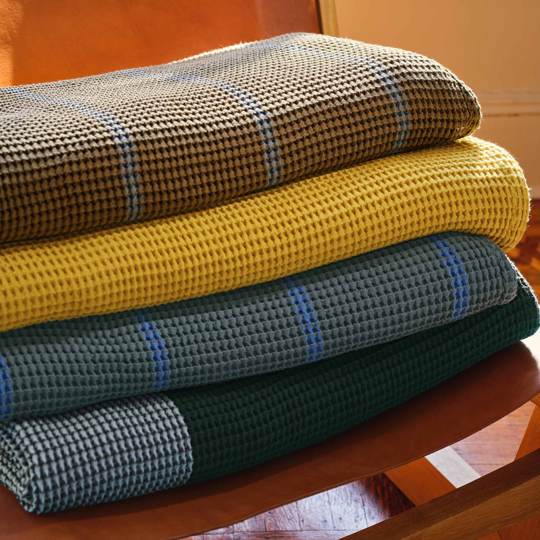 Dreamweave Waffle Bed Blanket B4