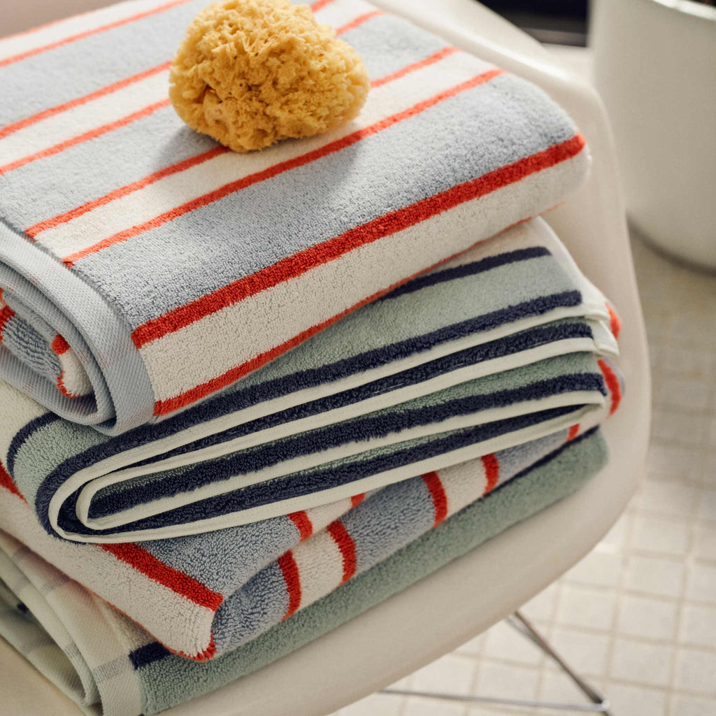 Super-Plush Set of 4 Bath Towel Bundle H0