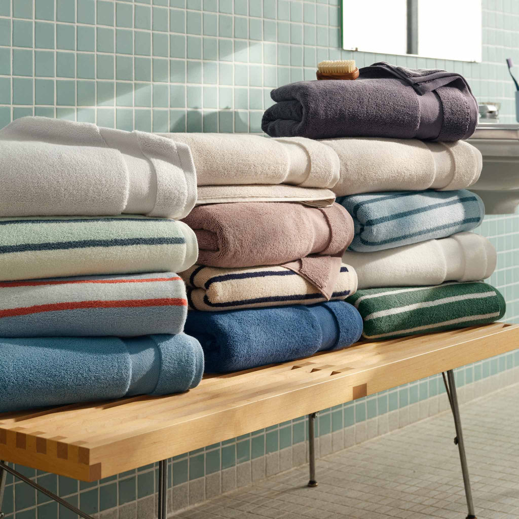 Super-Plush Set of 4 Bath Towel Bundle H0