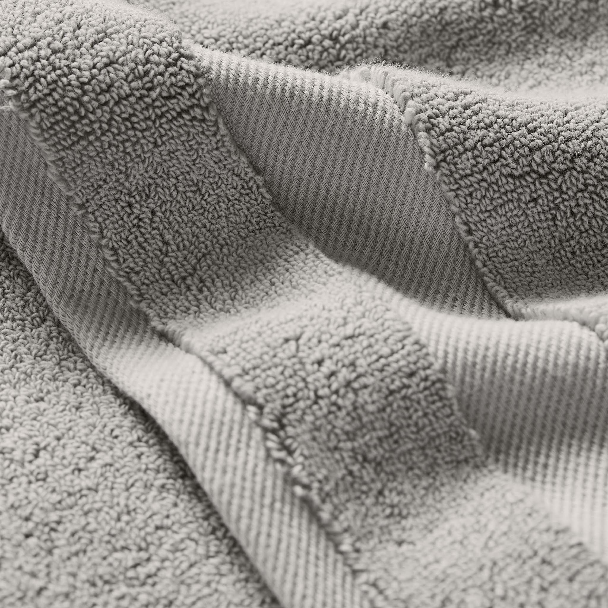 Super-Plush Set of 4 Bath Towel Bundle J0
