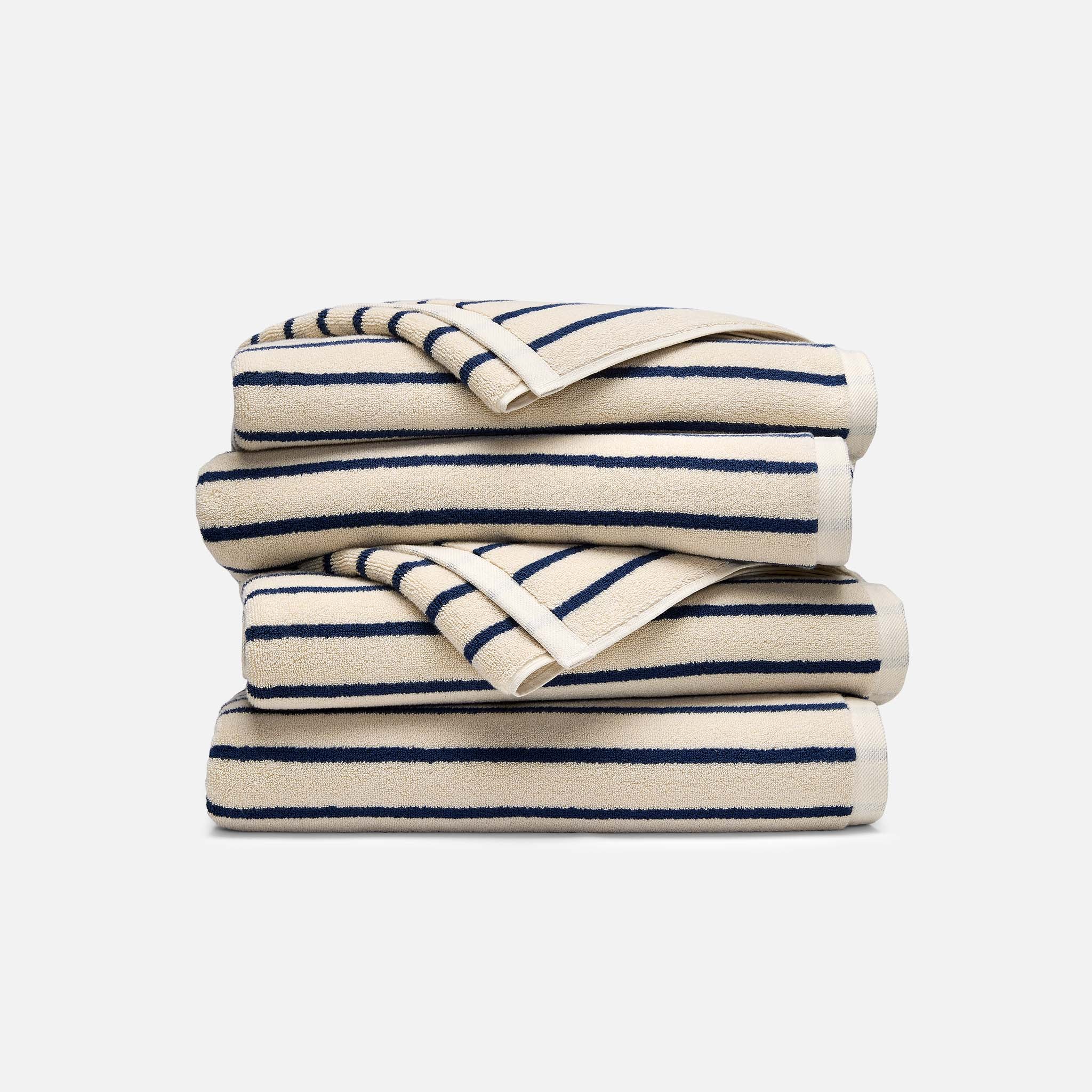 Super-Plush Set of 4 Bath Towel Bundle J0
