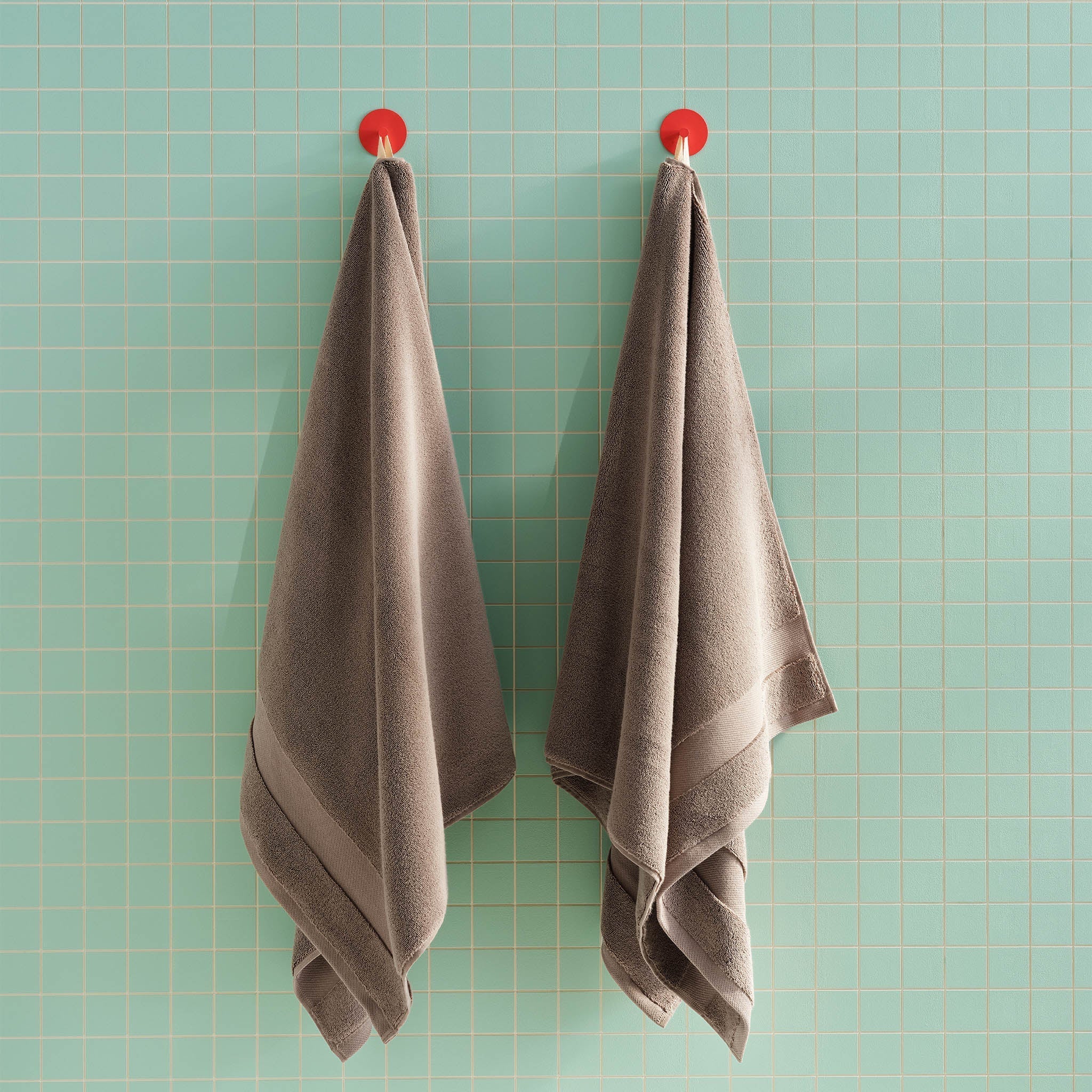 Super-Plush Set of 4 Bath Towel Bundle J0