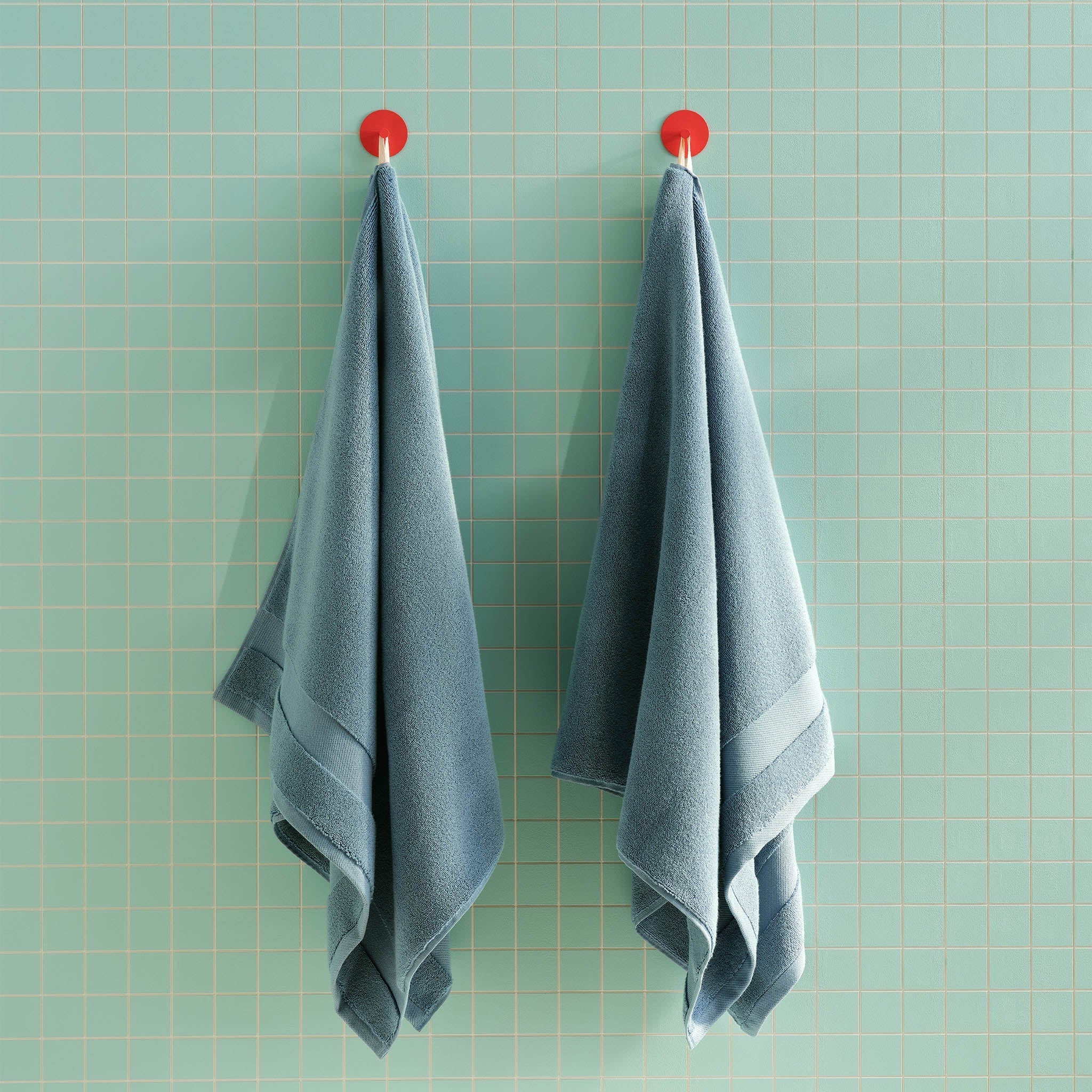 Super-Plush Set of 4 Bath Towel Bundle H0