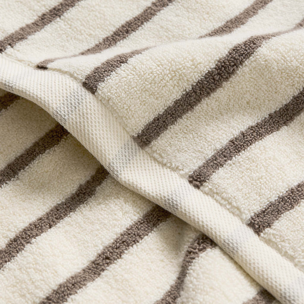 Super-Plush Set of 4 Bath Towel Bundle H0