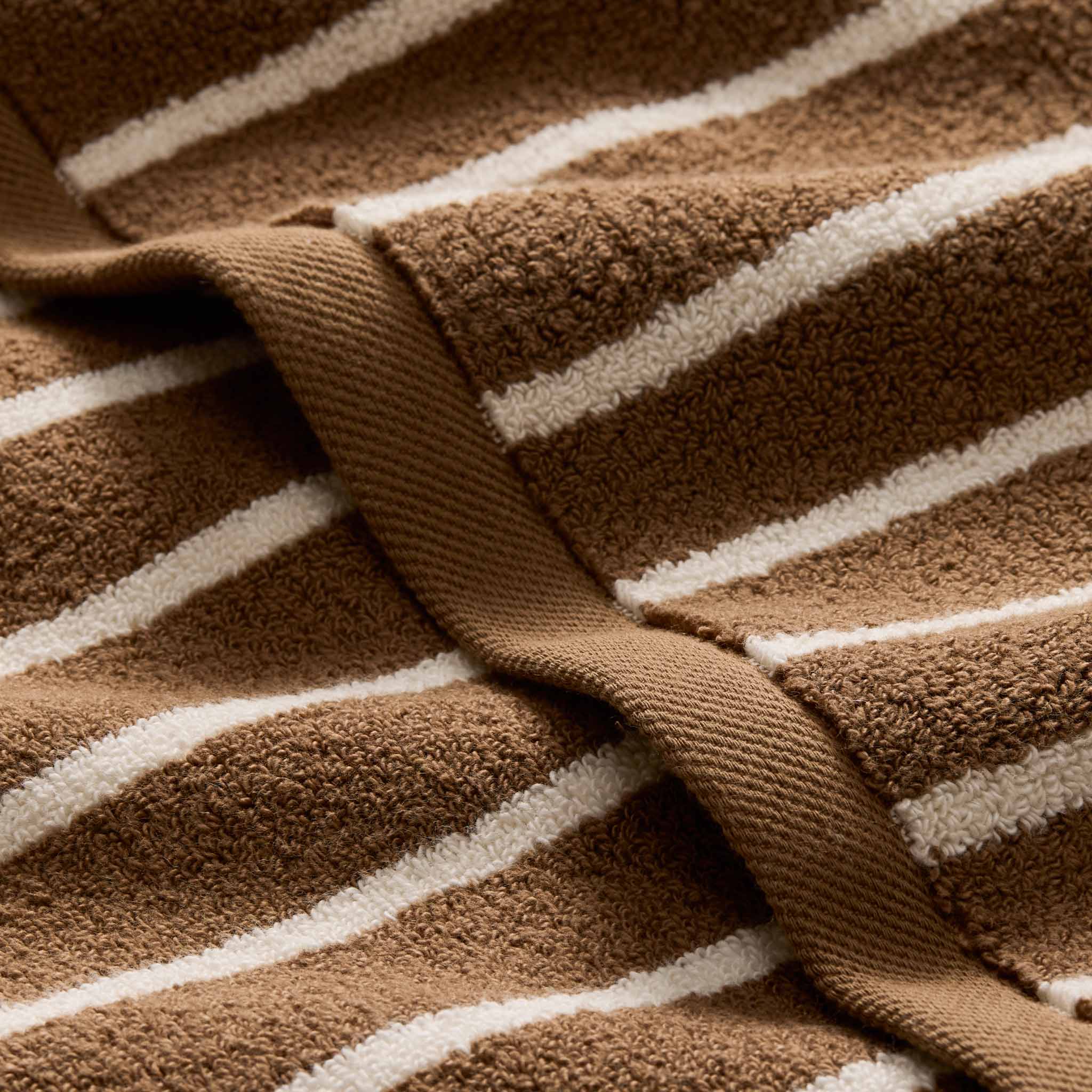 Super-Plush Set of 4 Bath Towel Bundle H0