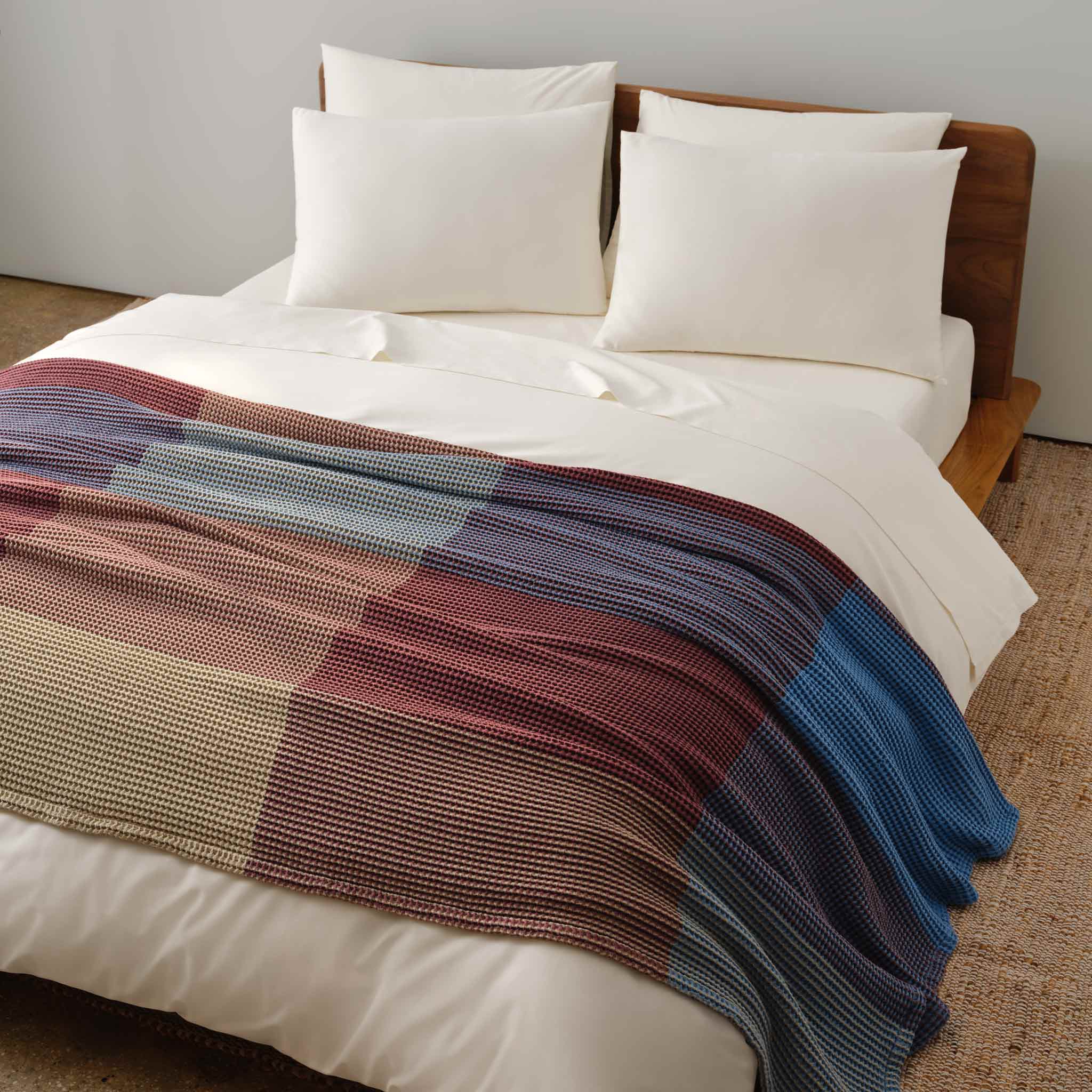 Dreamweave Waffle Bed Blanket B4